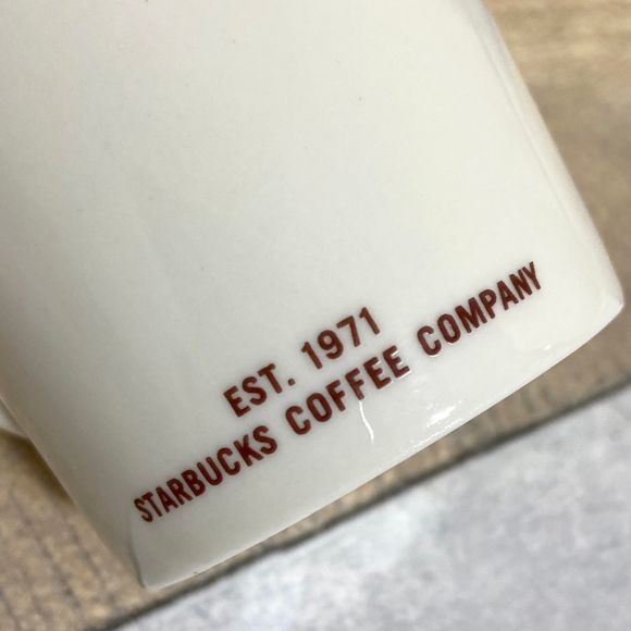 Starbucks Coffee Company Est 1971 White Glossy Mug - Picture 3 of 10